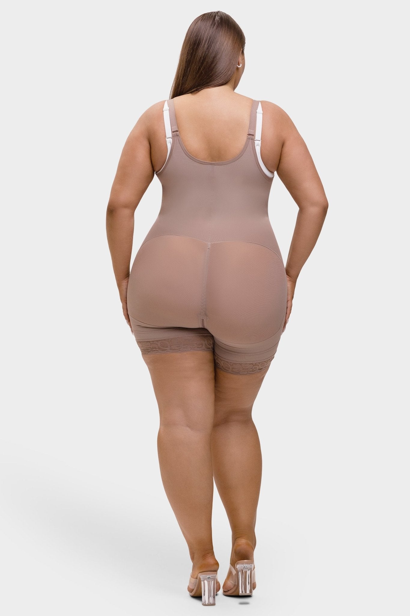 Felicia Short Powernet® - Ademende Latex Body met Open Borst, Buikcontrole en Stevige Compressie Shapewear. - Bella Fit™